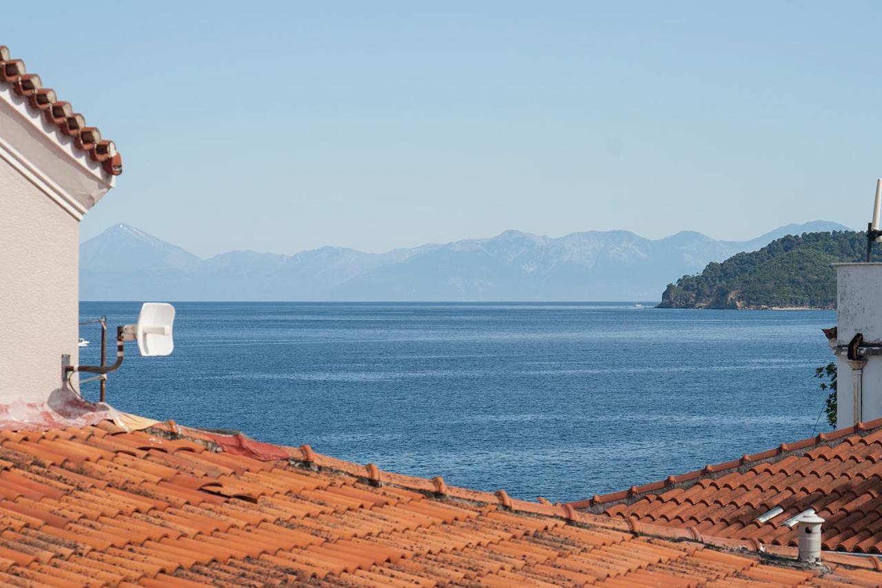 Capolavoro, Boutique Apartment With Unique Rooftop Città di Skiathos Esterno foto