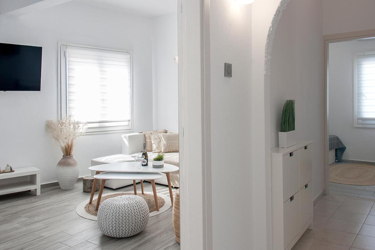 Capolavoro, Boutique Apartment With Unique Rooftop Città di Skiathos Esterno foto