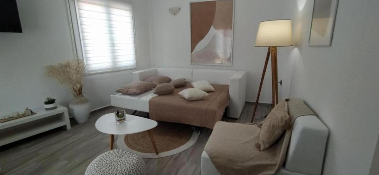 Capolavoro, Boutique Apartment With Unique Rooftop Città di Skiathos Esterno foto